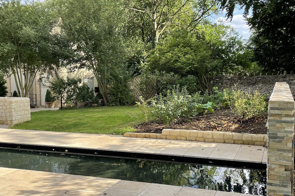 Photo of Outdoor in Kingscote