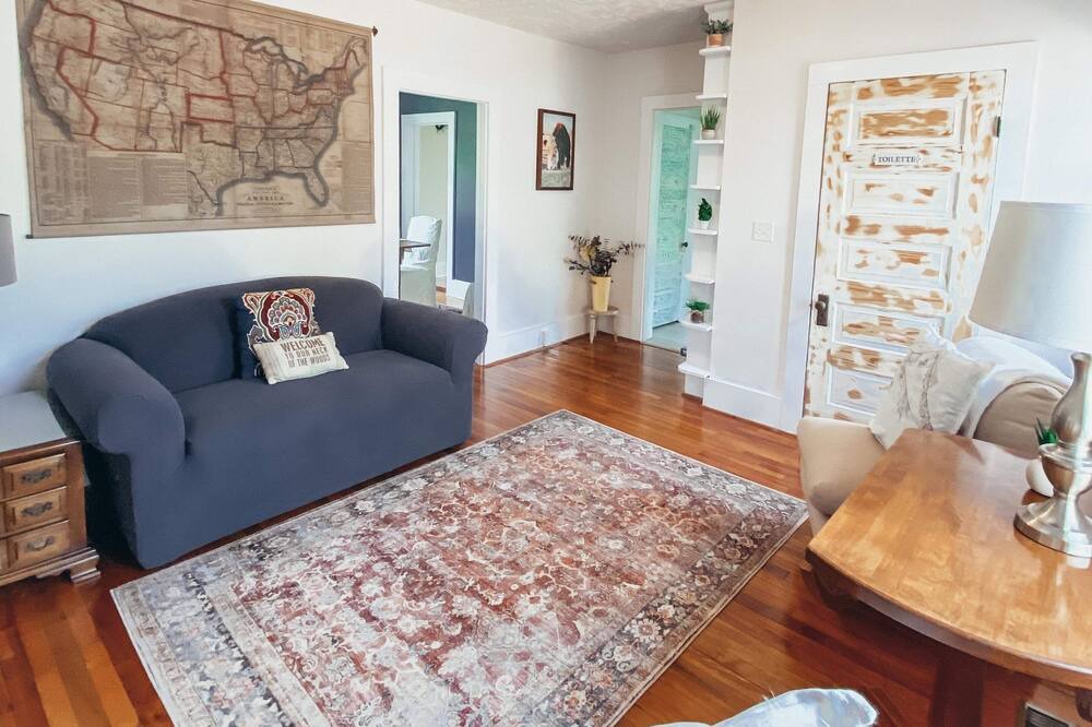 Photo of Livingroom in Damascus