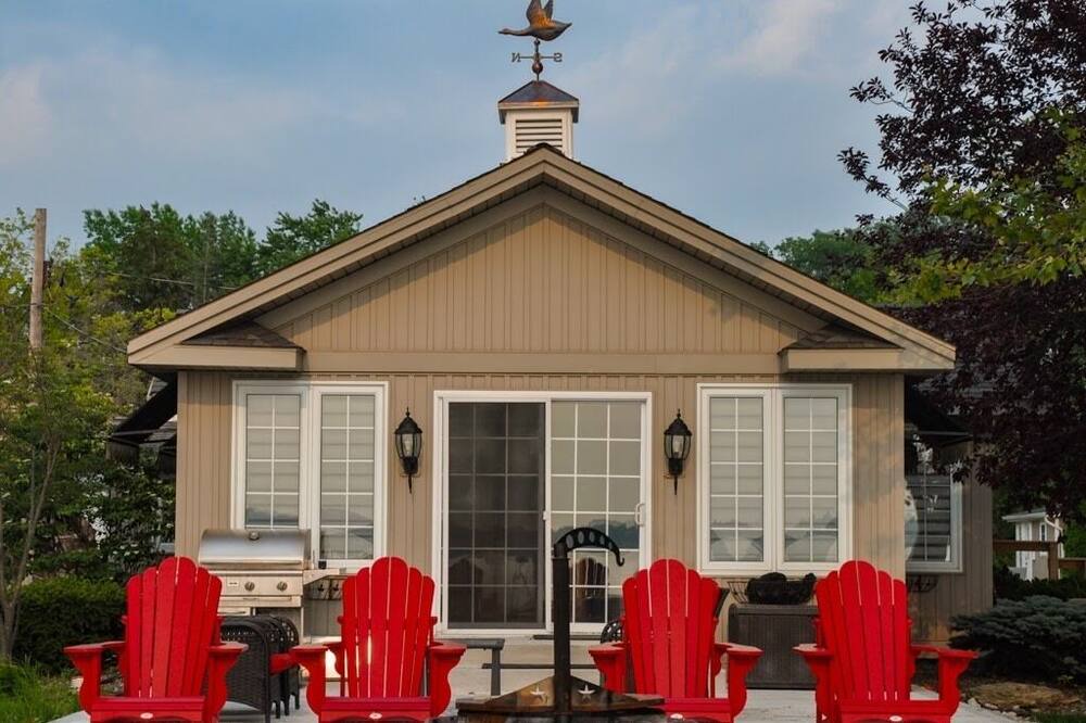 Photo of Patio Balcony in Amherstburg