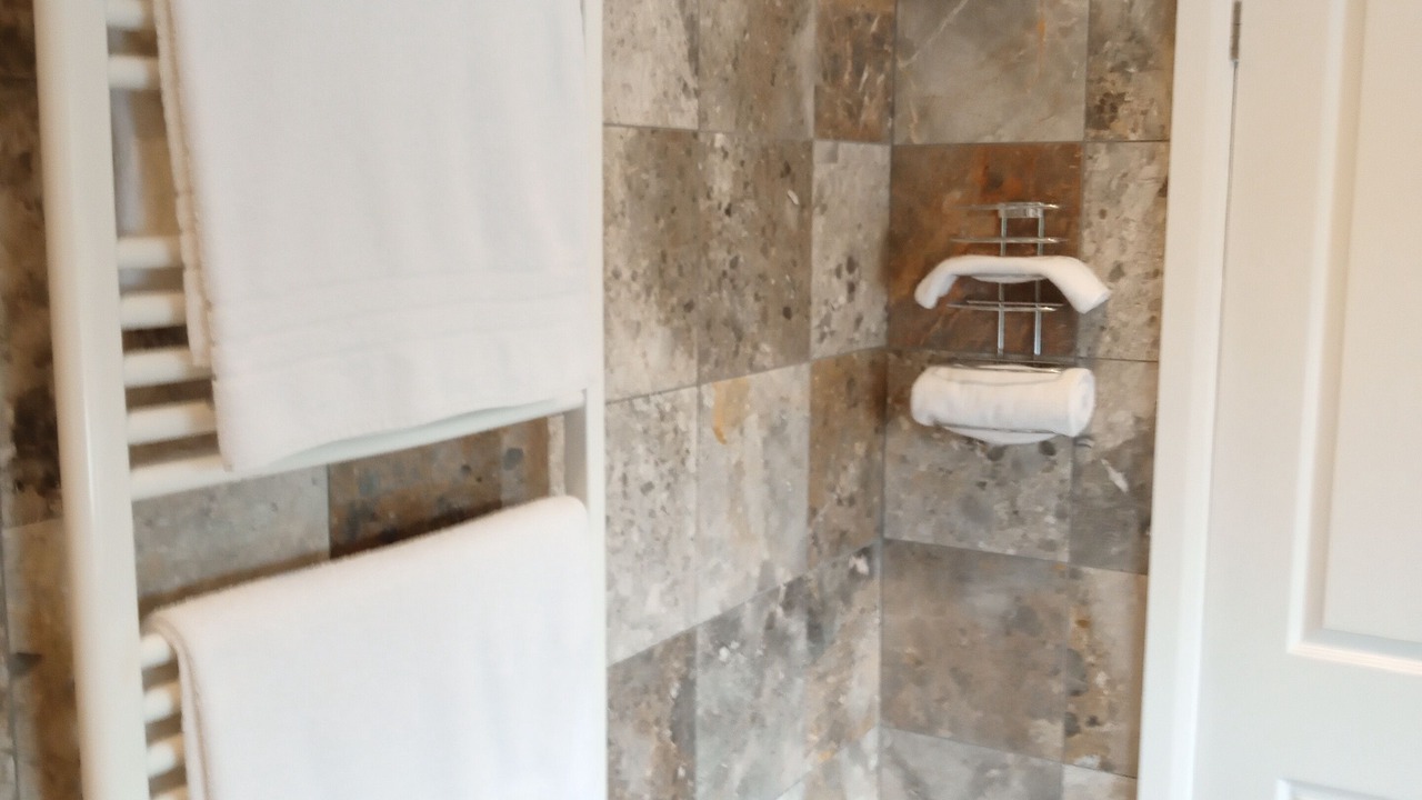 Photo of Bathroom in Sevenoaks