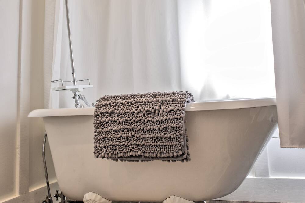 Photo of Bathroom in Levelland