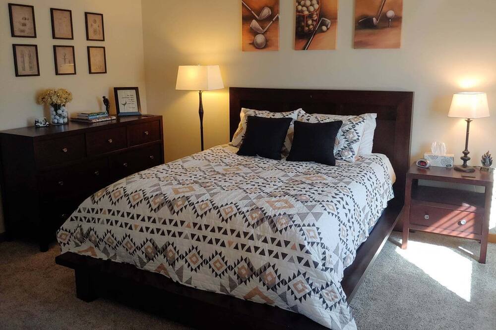 Photo of Others in Desert Aire