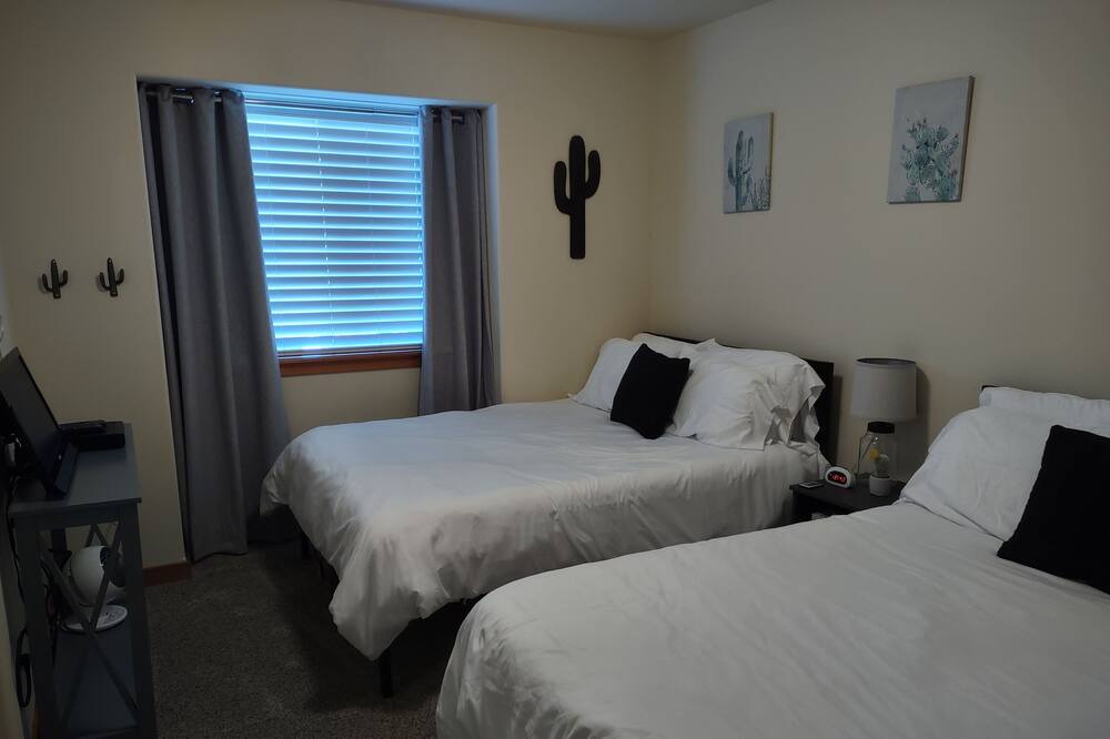 Photo of Others in Desert Aire