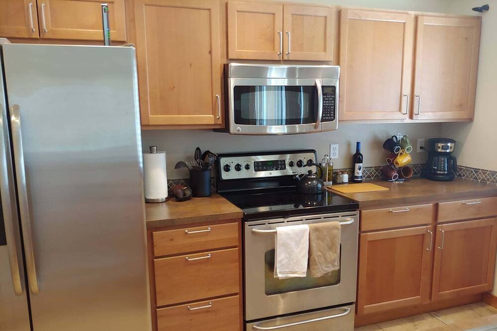 Photo of Kitchen in Desert Aire