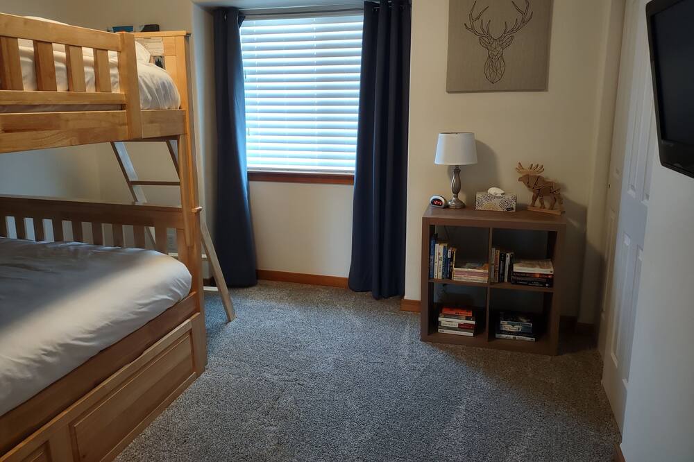 Photo of Others in Desert Aire