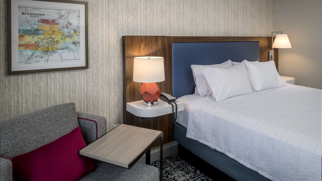 Photo of Bedroom in Huntington