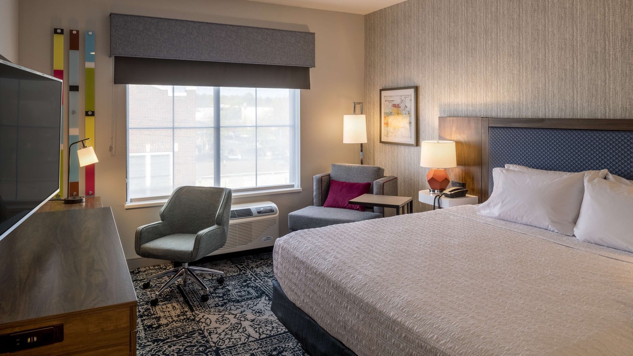 Photo of Bedroom in Huntington