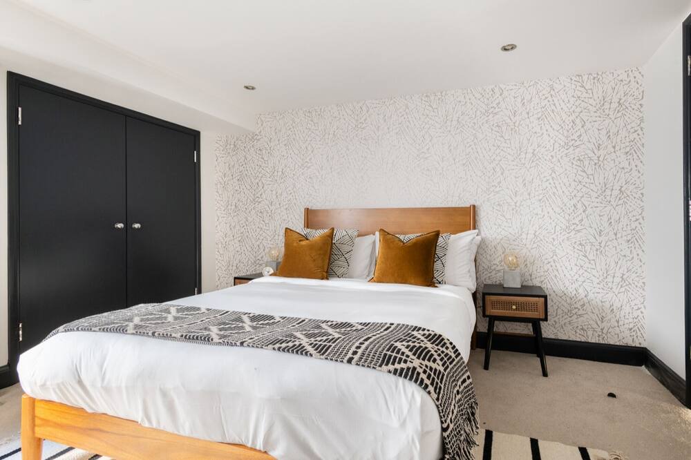 Photo of Bedroom in Wapping