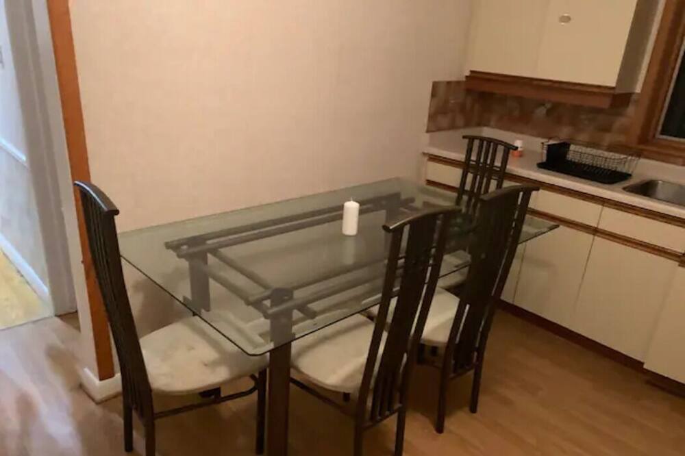 Photo of Kitchen in Highland Creek