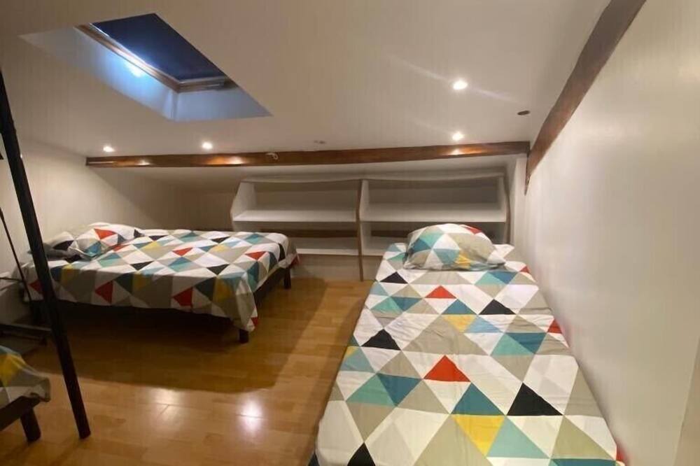 Photo of Bedroom in Tarbes