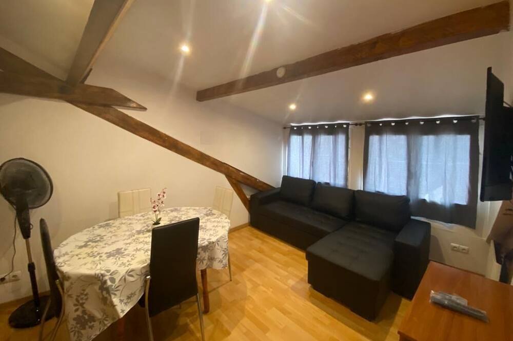 Photo of Livingroom in Tarbes