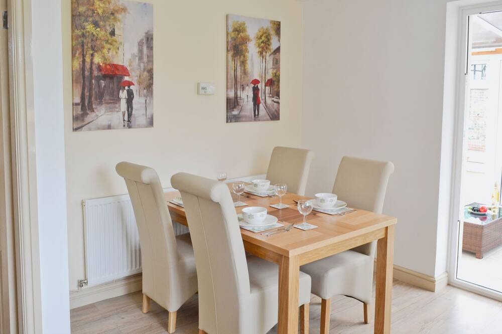 Photo of Others in Chirk