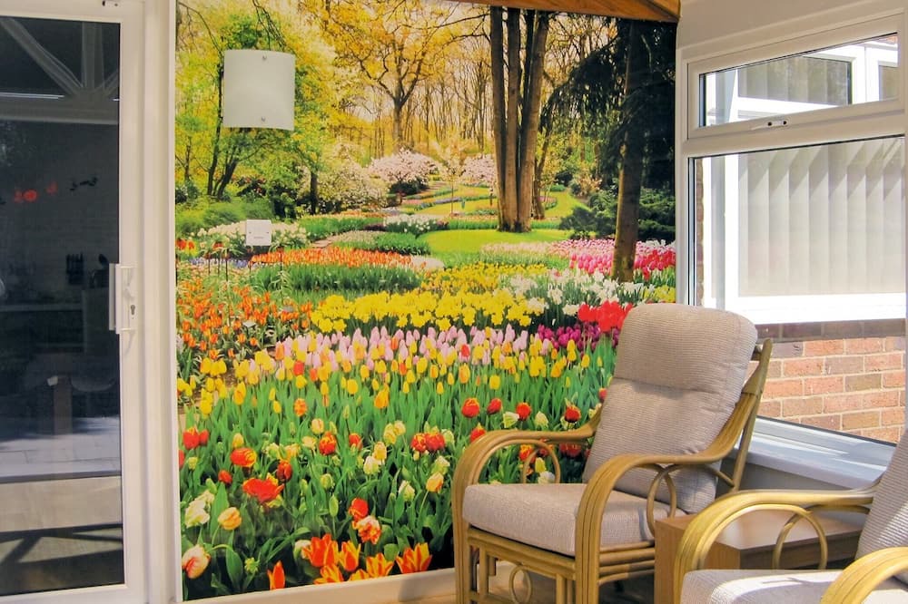 Photo of Others in Chirk