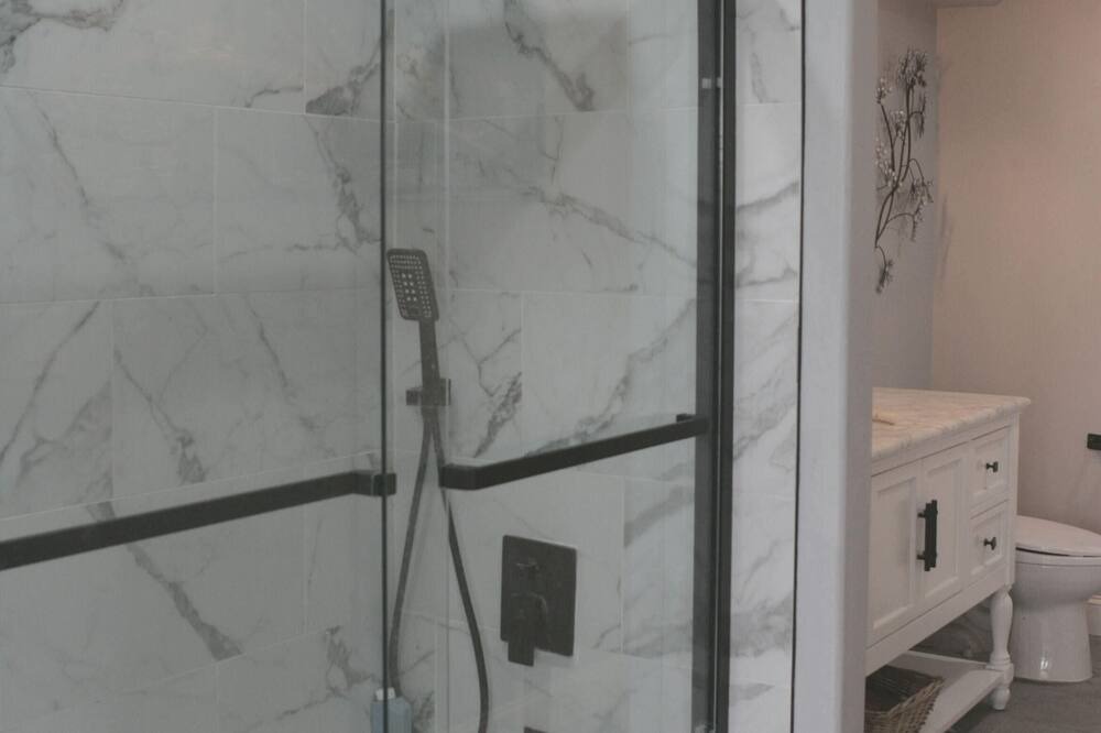 Photo of Bathroom in Discovery Bay