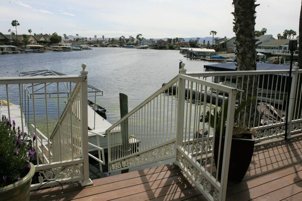 Photo of Patio Balcony in Discovery Bay