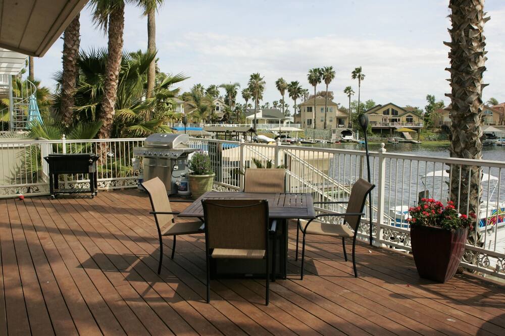 Photo of Patio Balcony in Discovery Bay
