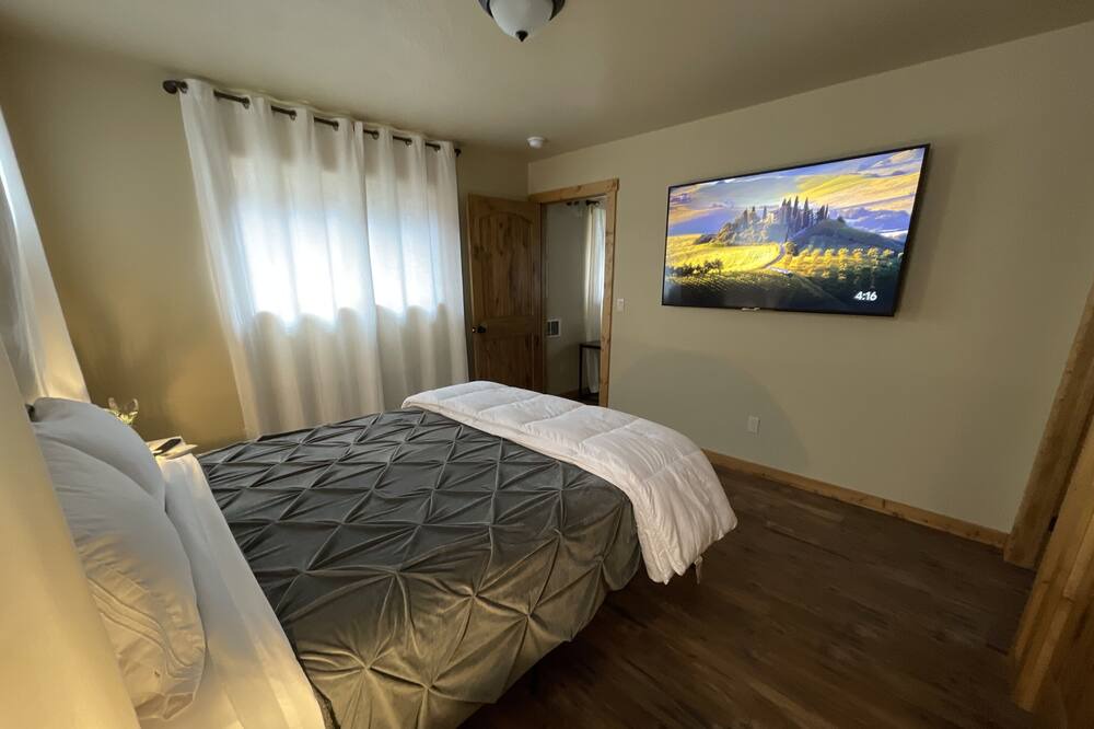 Photo of Bathroom in Riggins