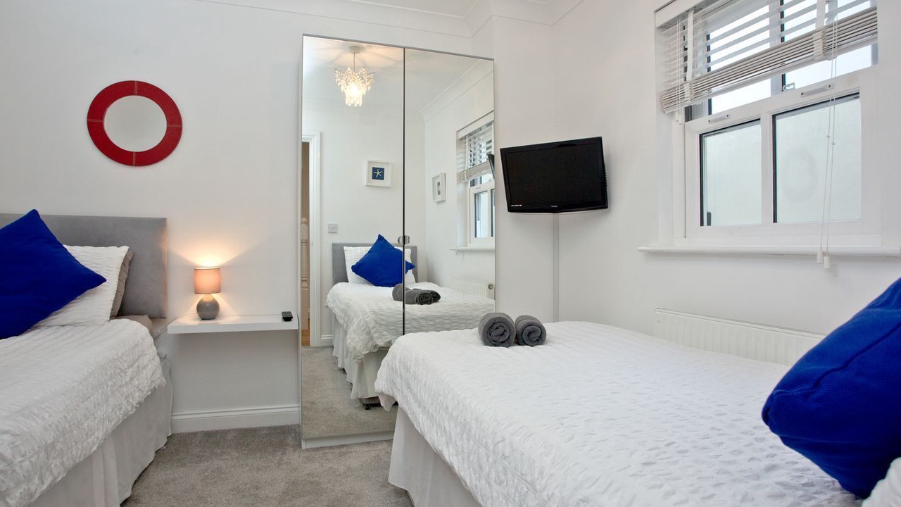 Photo of Others in Torquay City Centre