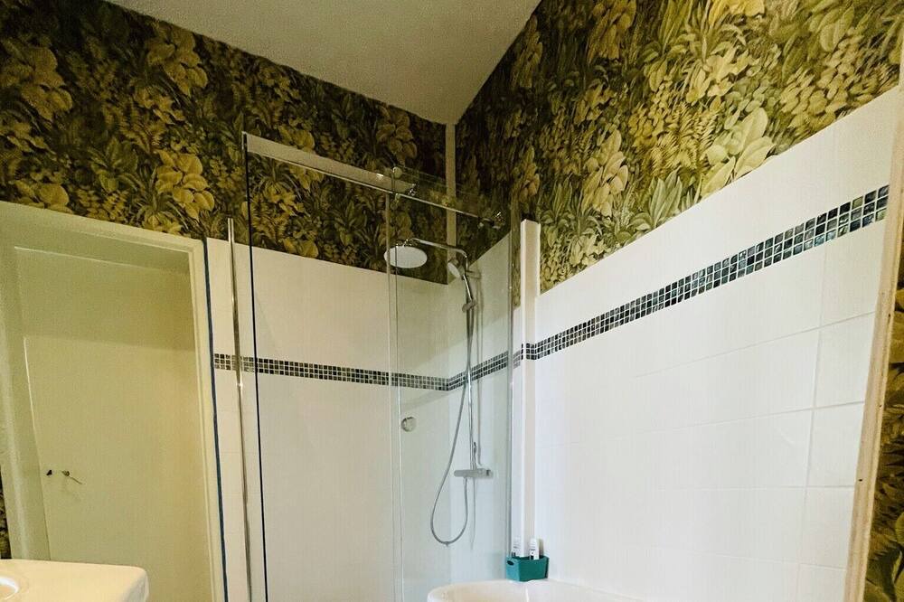 Photo of Bathroom in Old Town