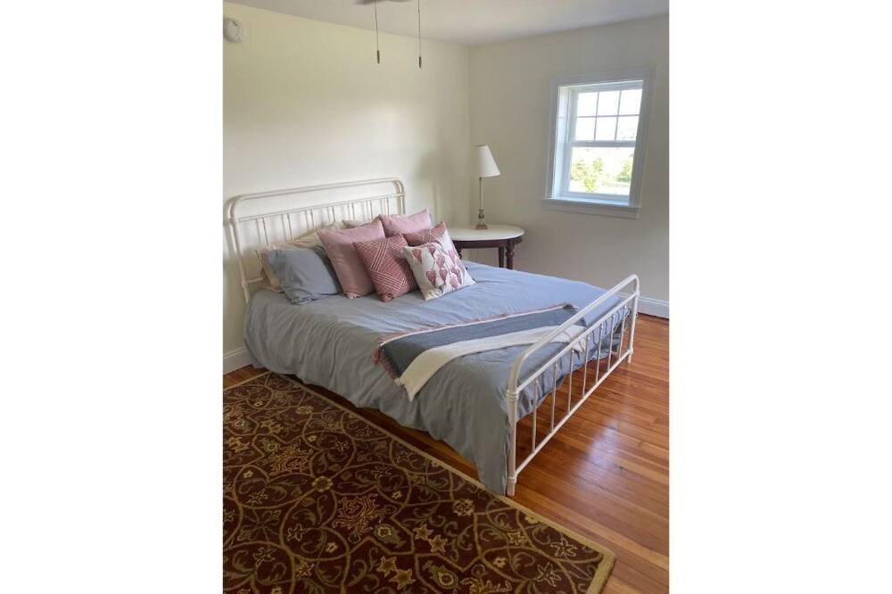 Photo of Bedroom in Ridgeway