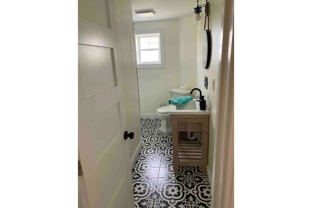 Photo of Bathroom in Ridgeway