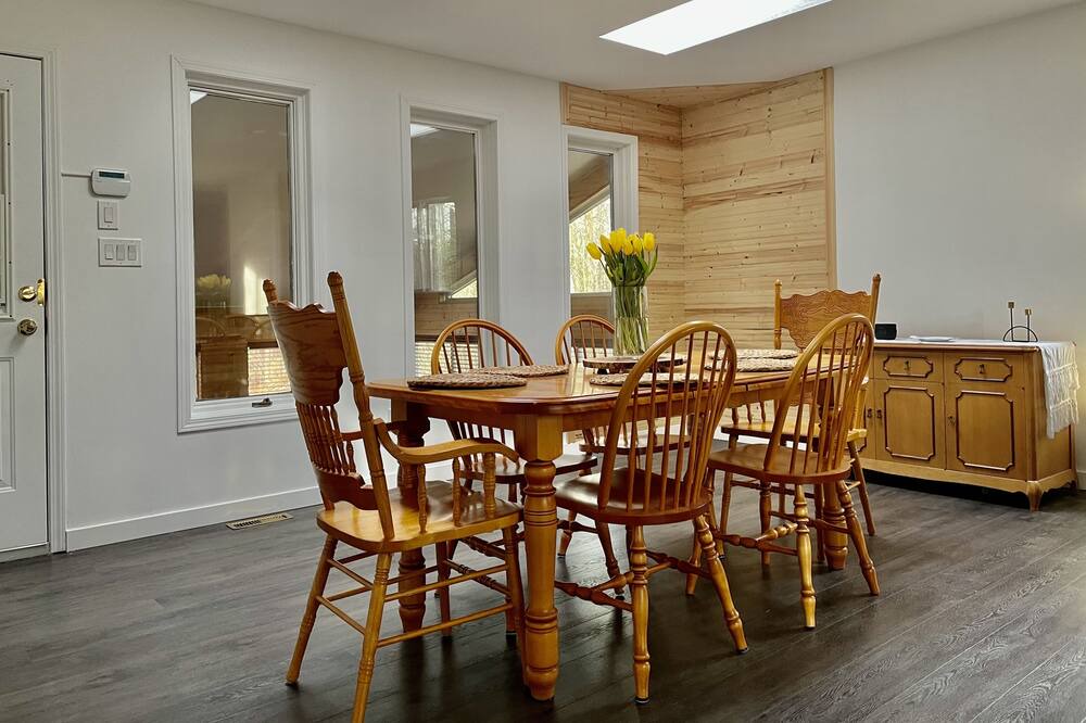 Photo of Kitchen in Traverse Bay