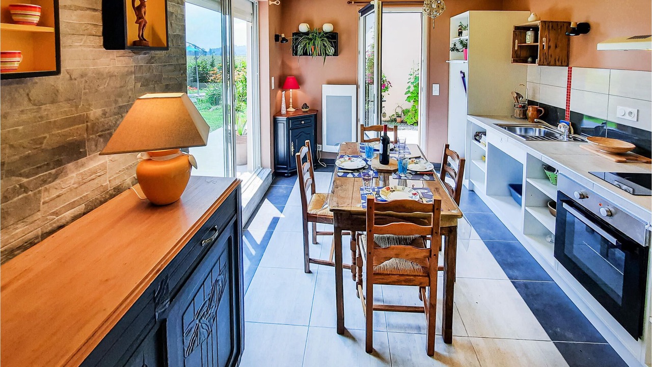 Photo of Kitchen in Mont-Dol