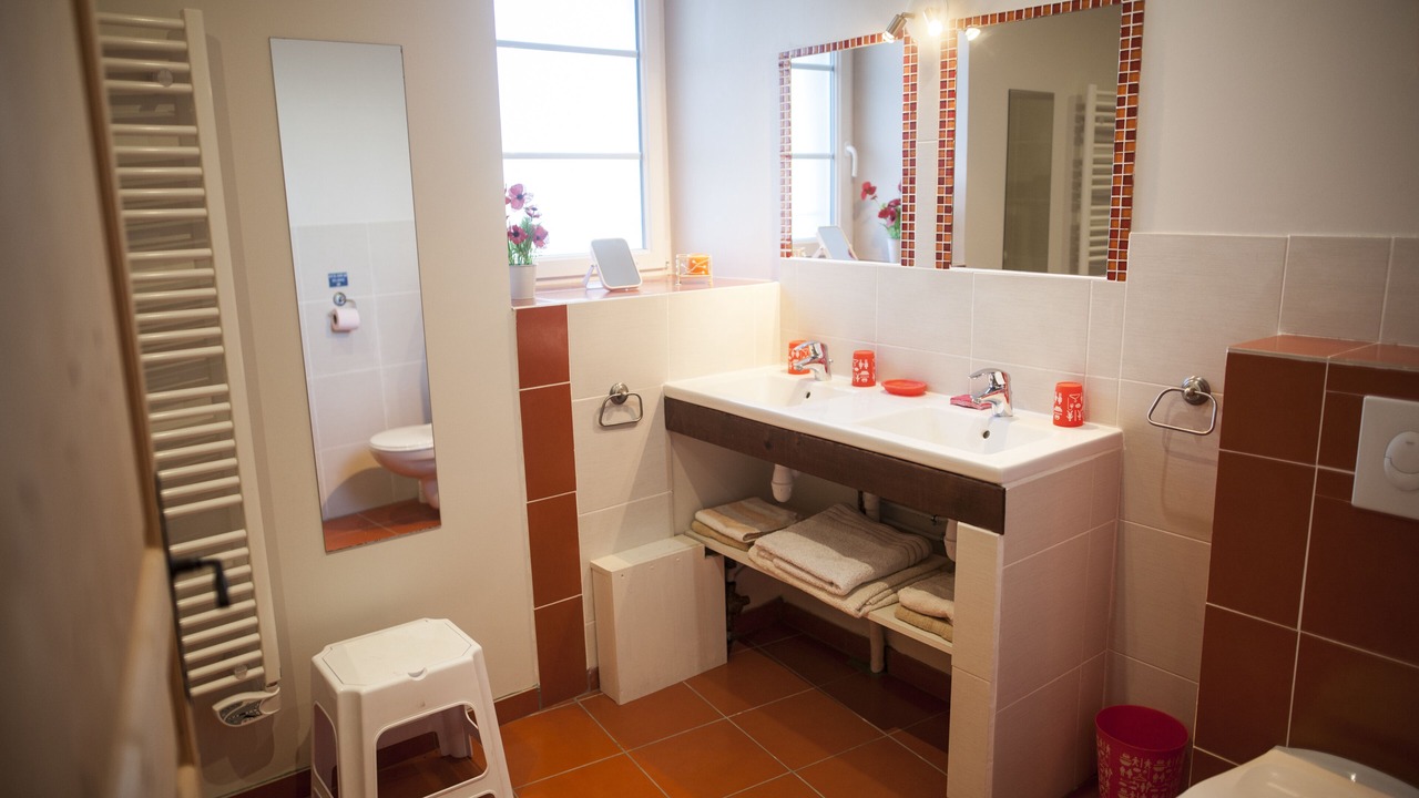 Photo of Others in Normier