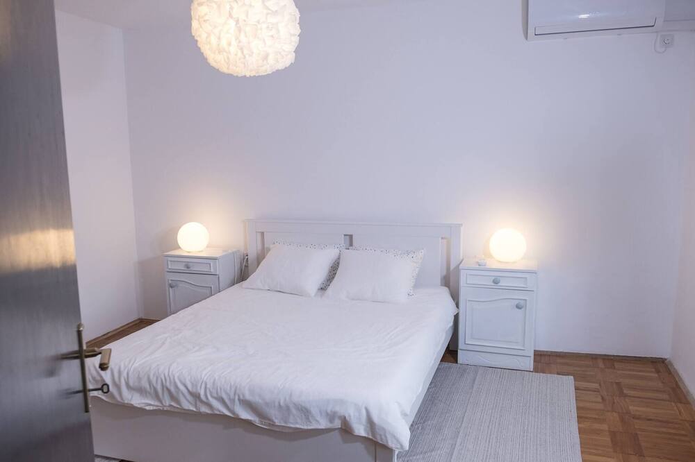 Photo of Bedroom in Drivenik
