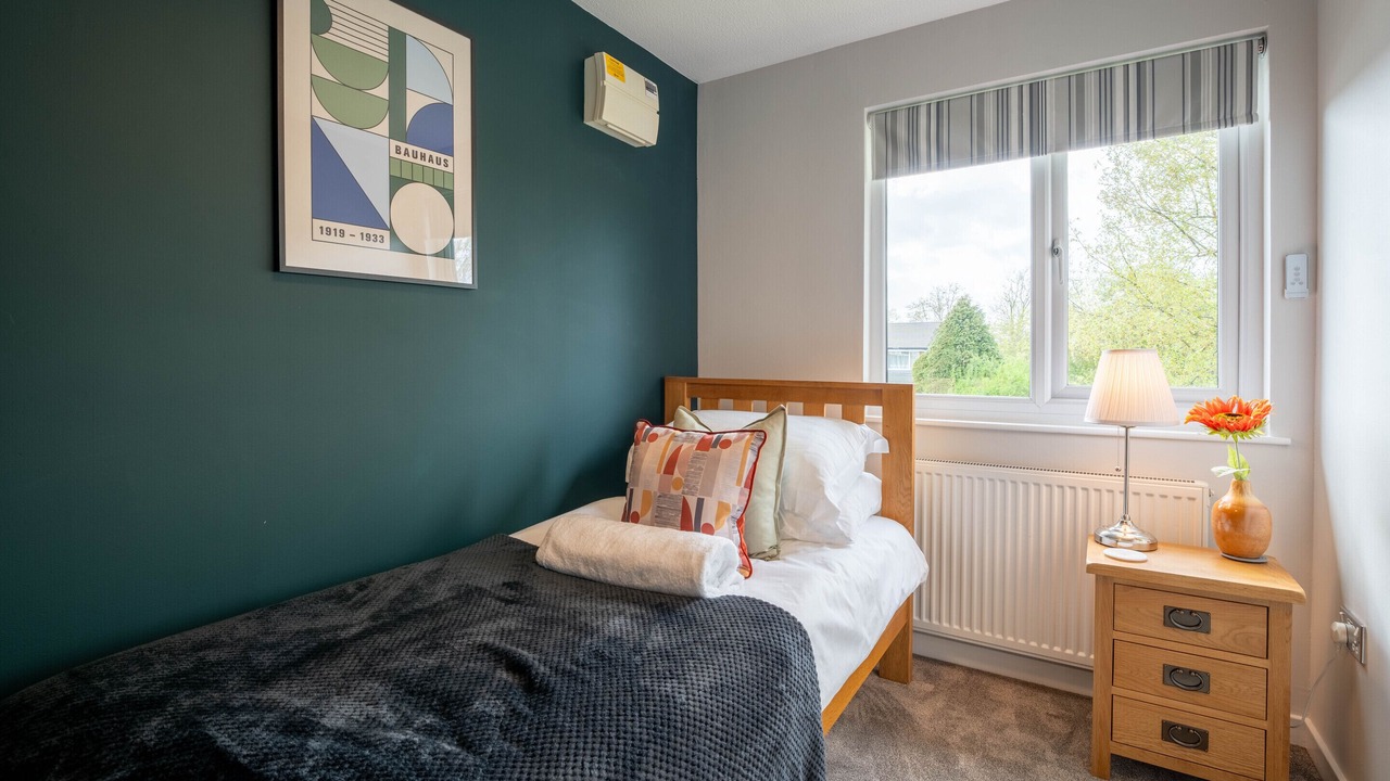 Photo of Outdoor in Salfords