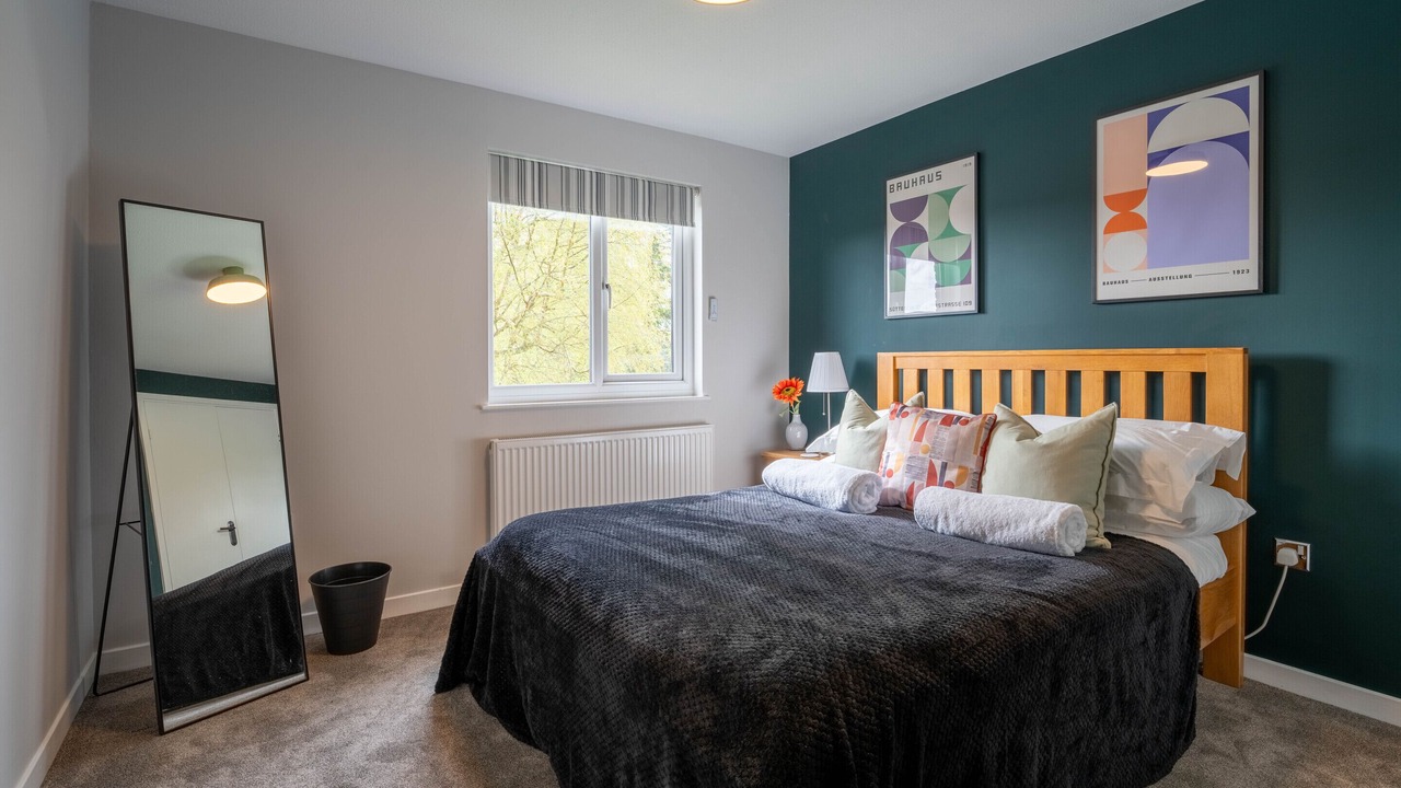 Photo of Outdoor in Salfords