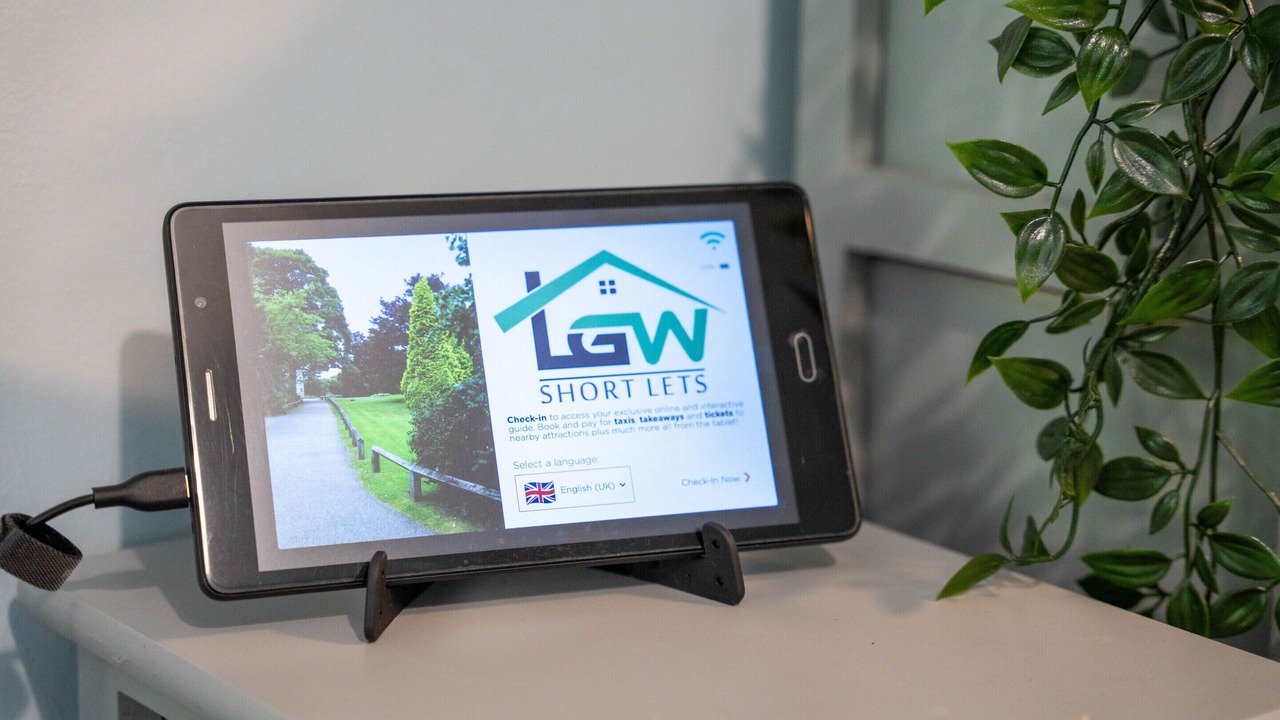 Photo of Outdoor in Salfords