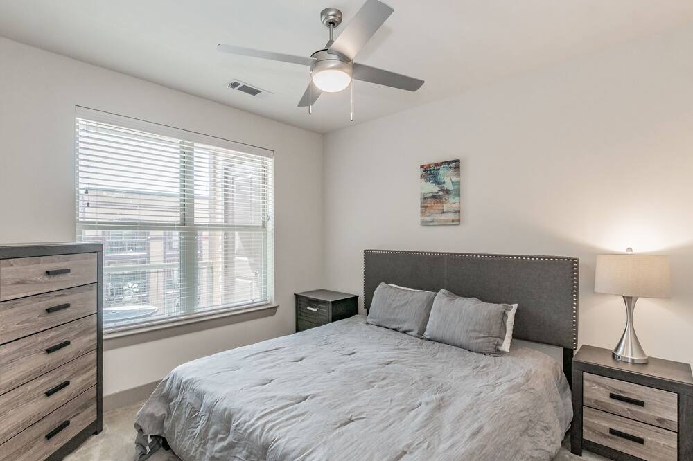 Photo of Bedroom in Lewisville
