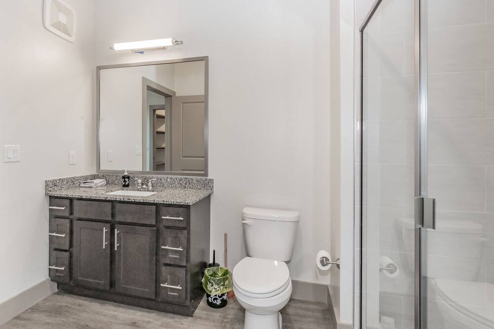 Photo of Bathroom in Lewisville