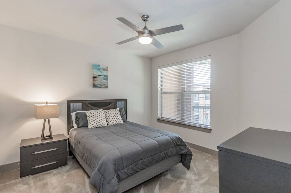 Photo of Bedroom in Lewisville