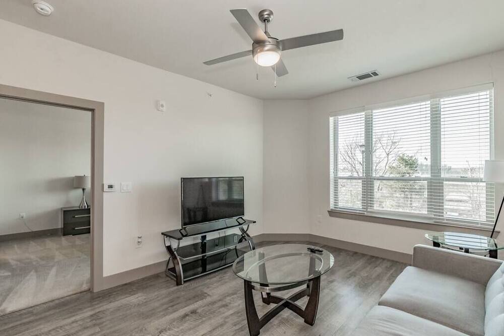 Photo of Livingroom in Lewisville