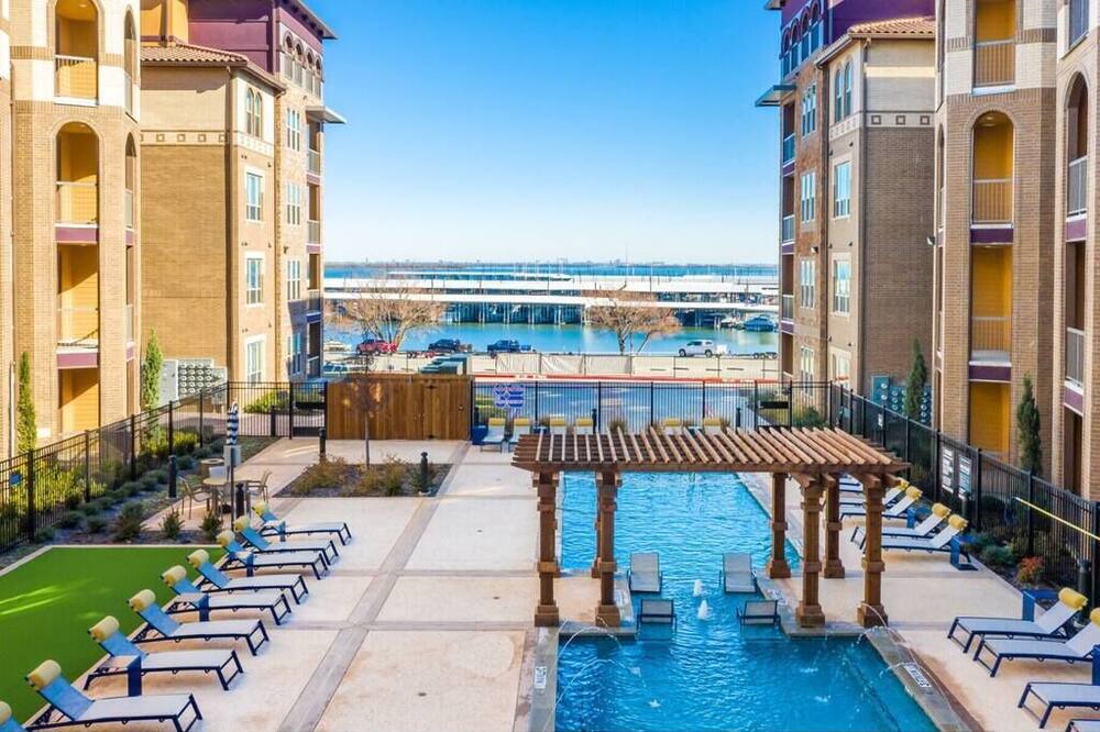Photo of Outdoor in Lewisville