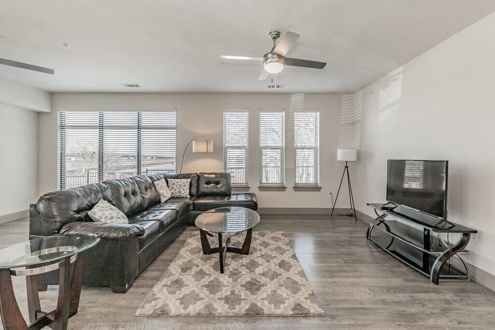 Photo of Livingroom in Lewisville