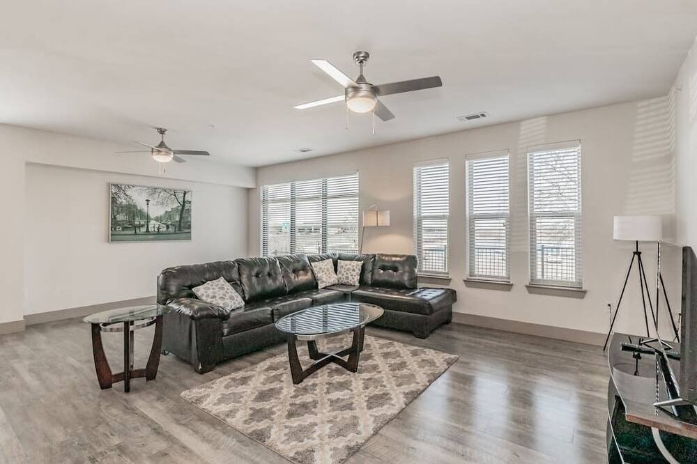 Photo of Livingroom in Lewisville