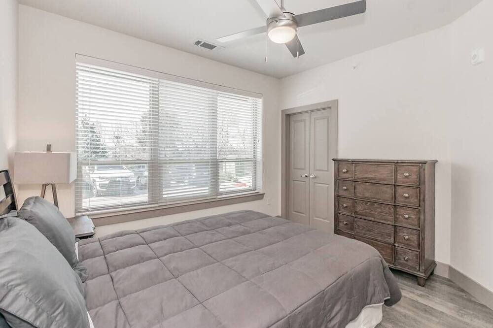 Photo of Bedroom in Lewisville