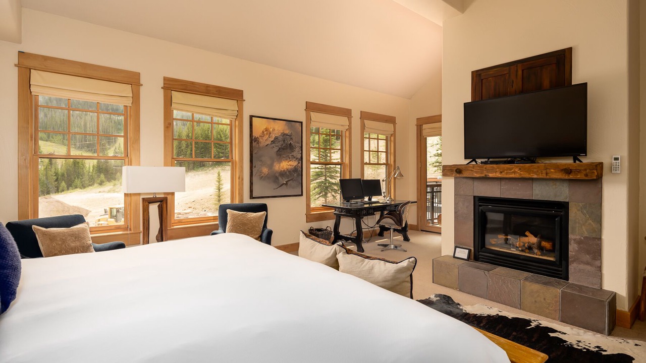 Photo of Others in Saddle Ridge