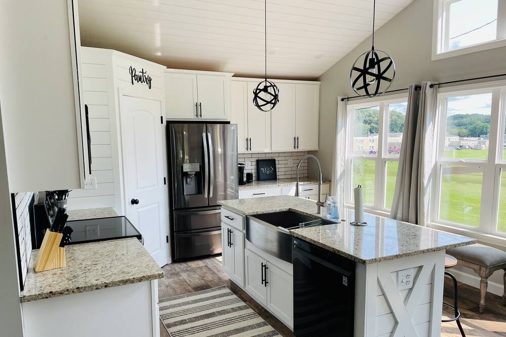 Photo of Others in Nelsonville