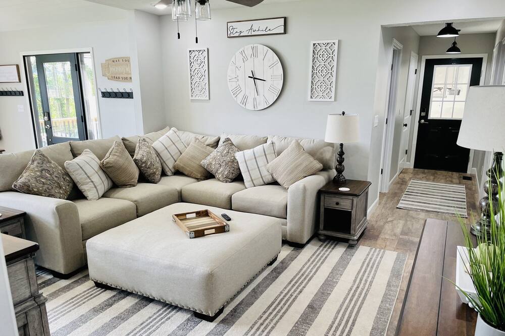 Photo of Livingroom in Nelsonville