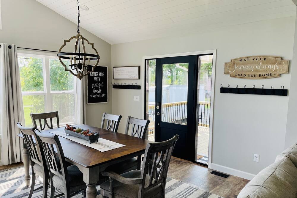 Photo of Outdoor in Nelsonville