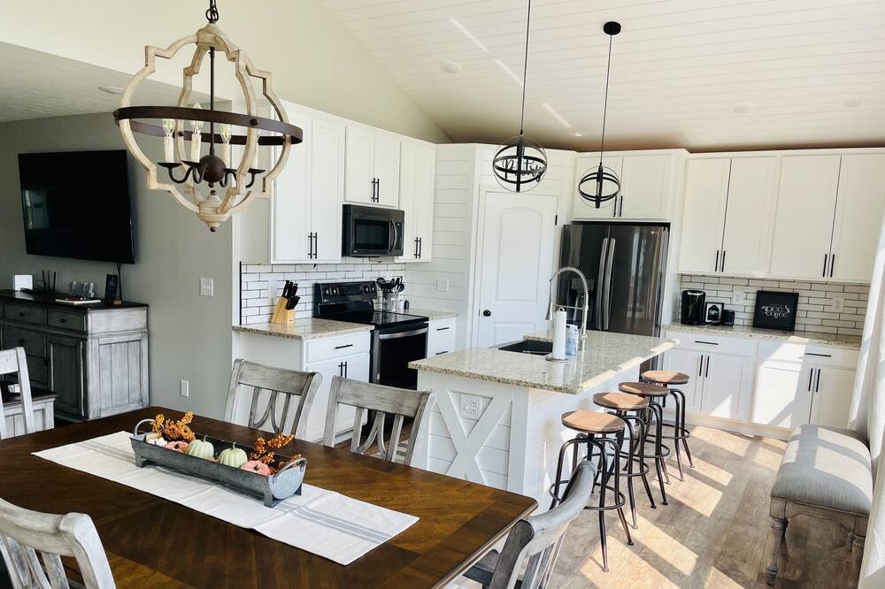 Photo of Others in Nelsonville