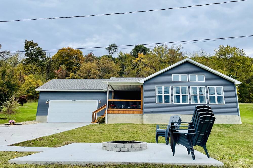 Photo of Others in Nelsonville