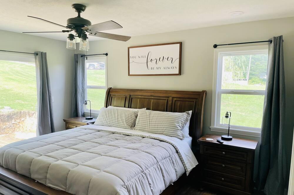 Photo of Others in Nelsonville