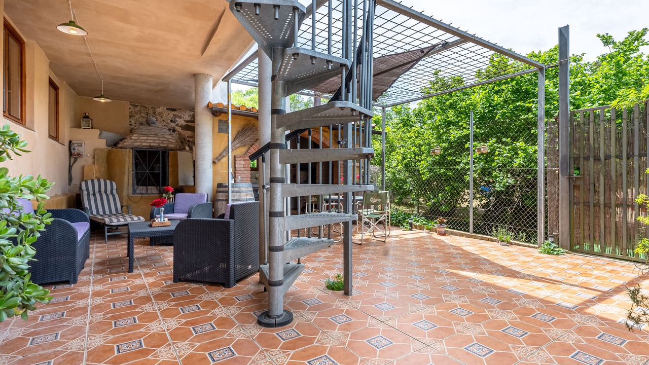 Photo of Outdoor in Les Irles