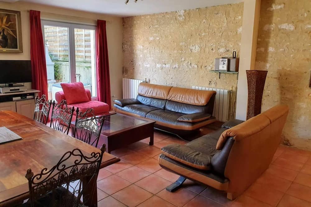 Photo of Livingroom in Lucon