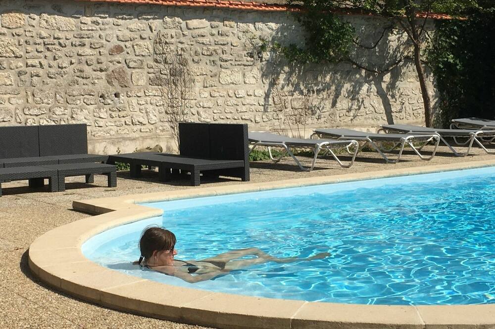 Photo of Outdoor in Lucon